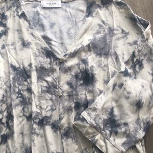 Carly Jean Los Angeles Kimono